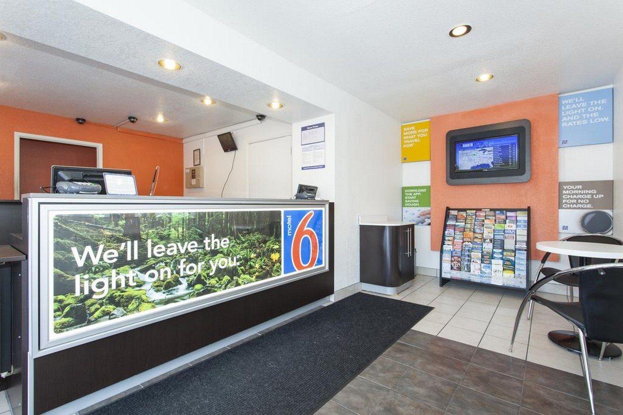 Motel 6 Sacramento, Ca - Downtown Eksteriør bilde