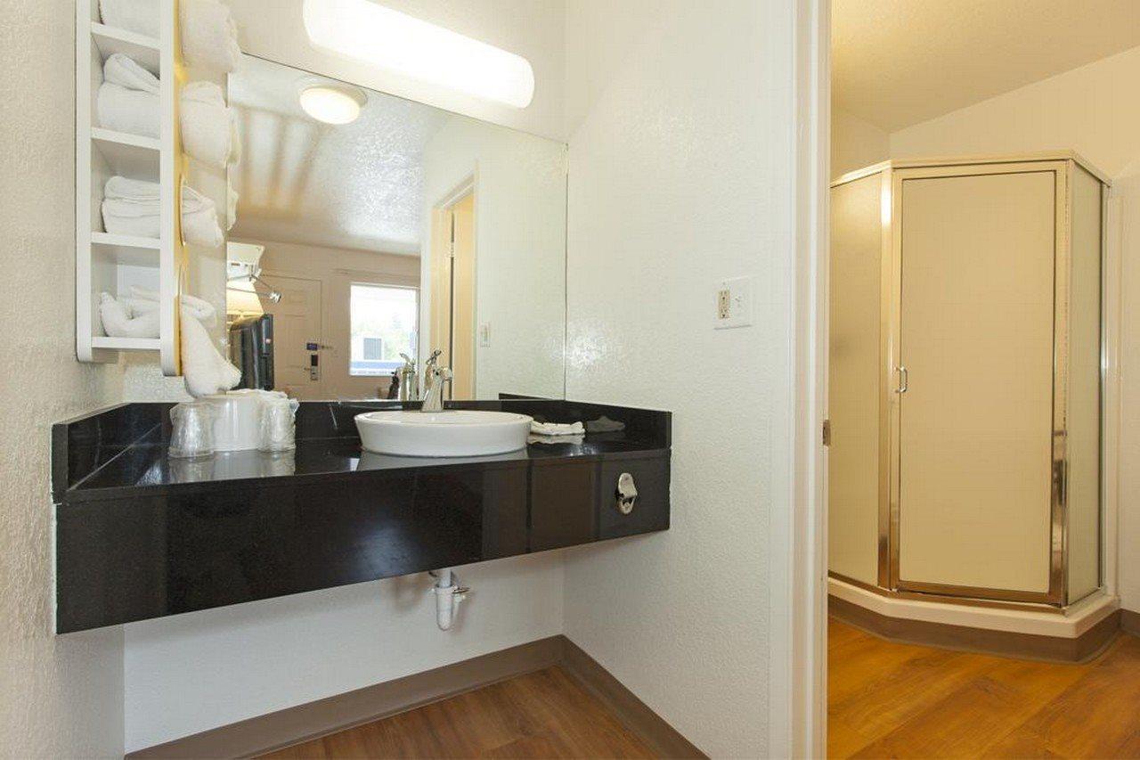 Motel 6 Sacramento, Ca - Downtown Eksteriør bilde