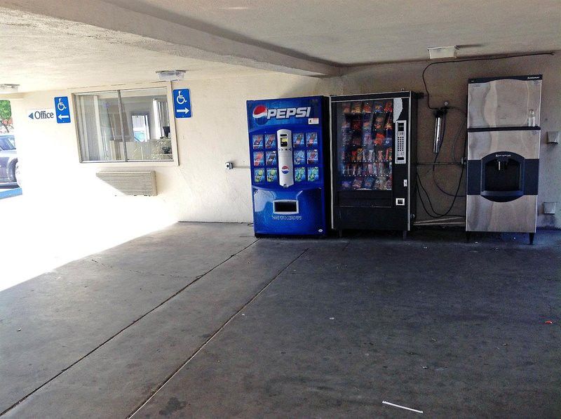 Motel 6 Sacramento, Ca - Downtown Eksteriør bilde